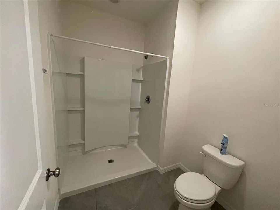 For Rent: $2,000 (3 beds, 2 baths, 1772 Square Feet)