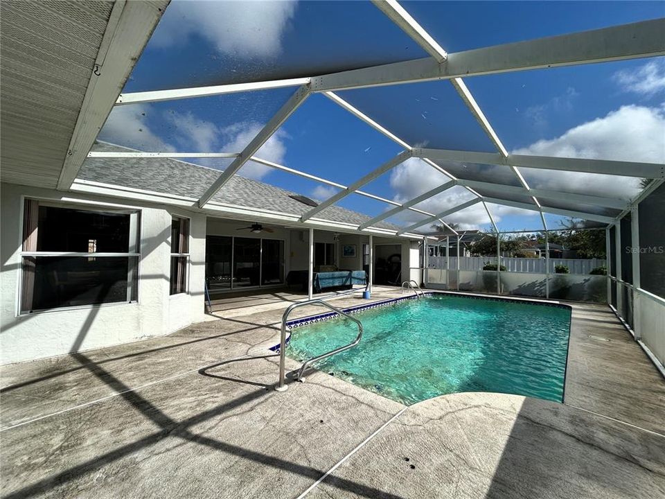 Lanai - Screened Pool