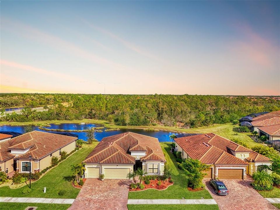 For Sale: $695,000 (4 beds, 2 baths, 2251 Square Feet)