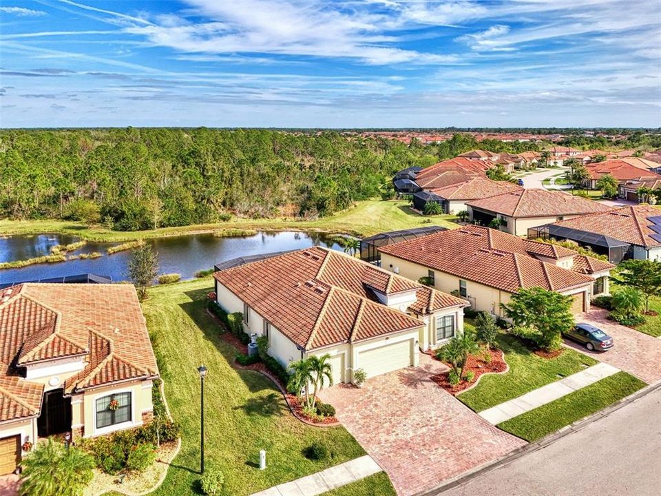 For Sale: $695,000 (4 beds, 2 baths, 2251 Square Feet)