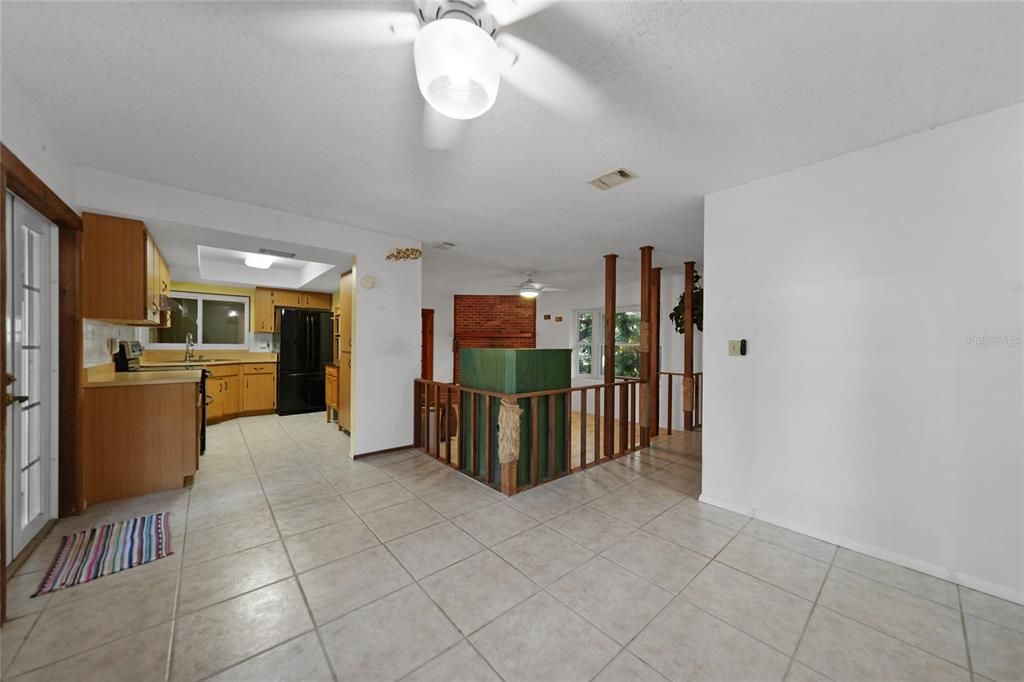 For Sale: $475,000 (3 beds, 2 baths, 1720 Square Feet)