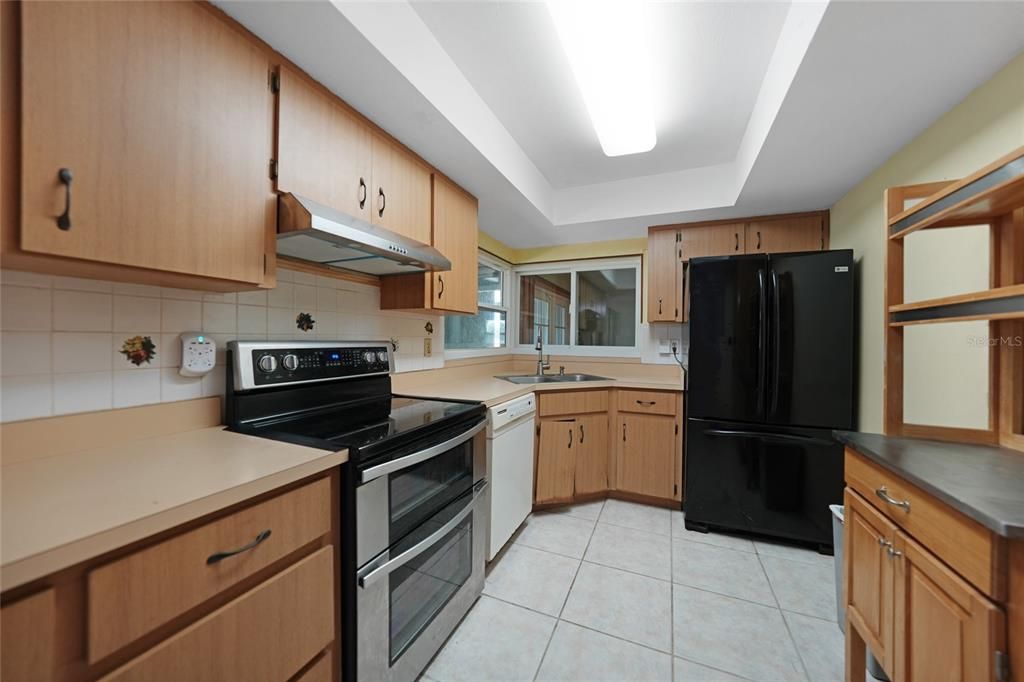 For Sale: $475,000 (3 beds, 2 baths, 1720 Square Feet)