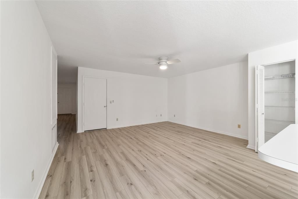 For Sale: $196,000 (2 beds, 2 baths, 1412 Square Feet)