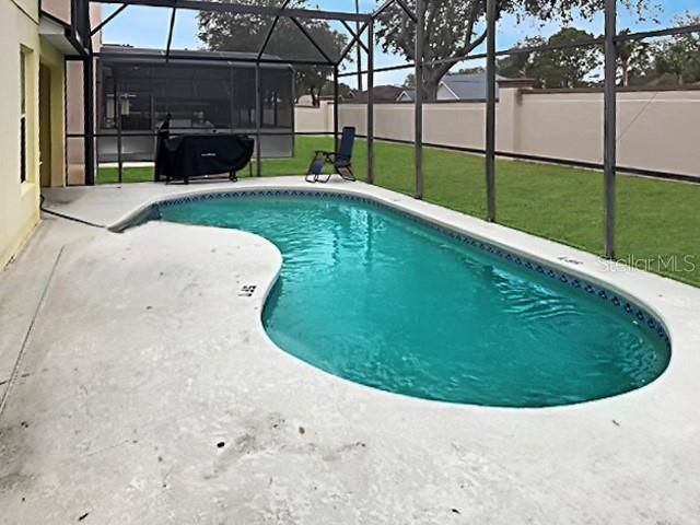 pool/lanai