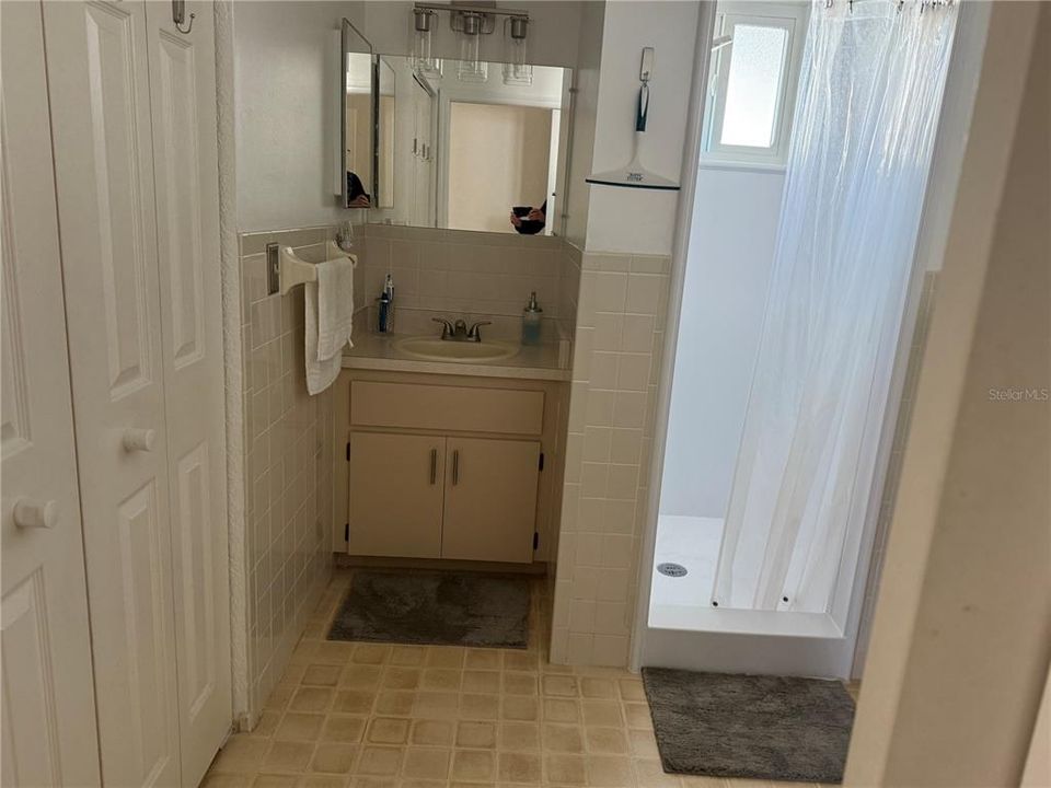 For Sale: $194,888 (2 beds, 2 baths, 1050 Square Feet)