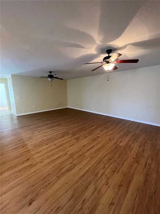 Living Dining Area