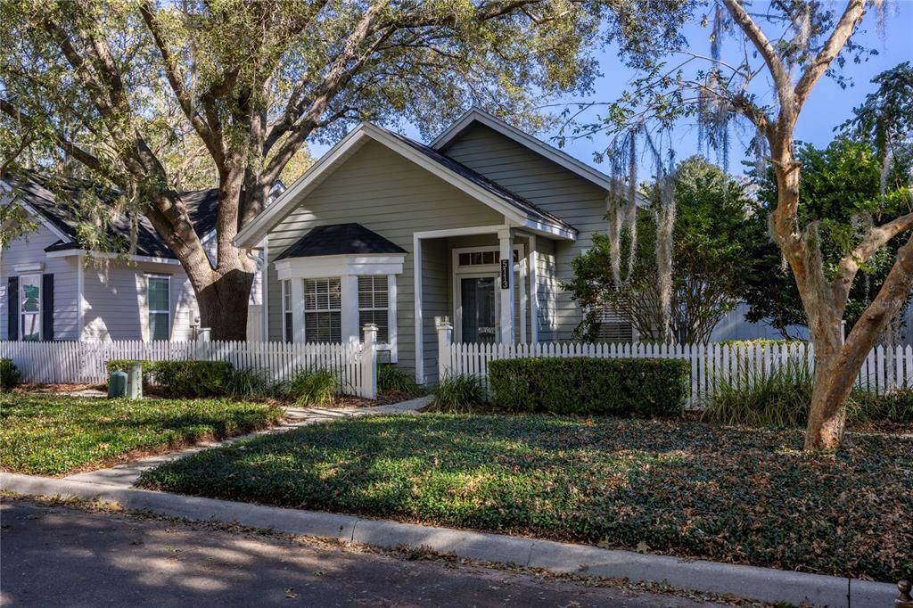 Active With Contract: $385,000 (3 beds, 2 baths, 1432 Square Feet)