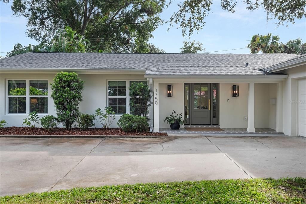 For Sale: $880,000 (3 beds, 2 baths, 1769 Square Feet)