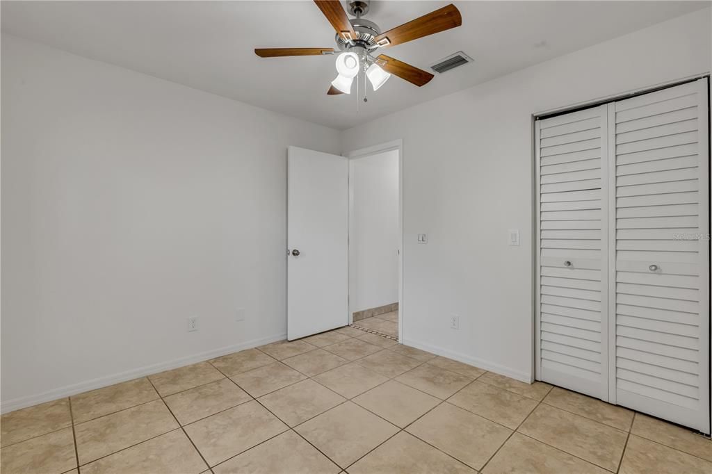 For Sale: $449,900 (3 beds, 2 baths, 1295 Square Feet)