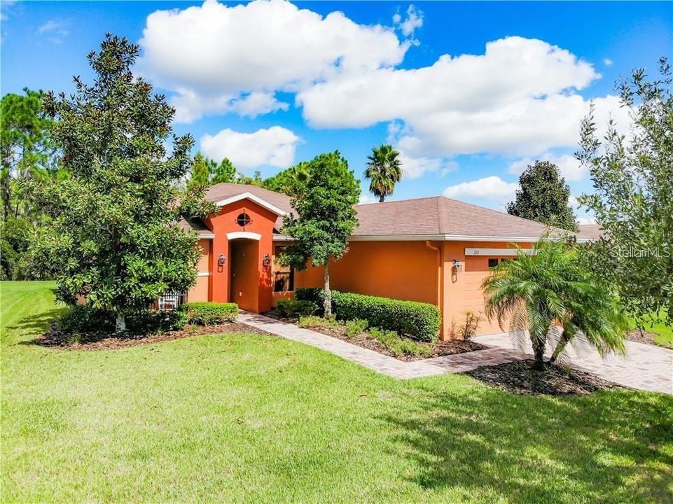 最近租的: $2,200 (2 贝兹, 2 浴室, 1548 平方英尺)