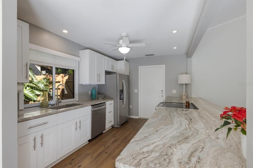 For Sale: $449,000 (3 beds, 2 baths, 1433 Square Feet)