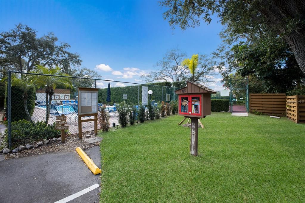 For Sale: $449,000 (3 beds, 2 baths, 1433 Square Feet)