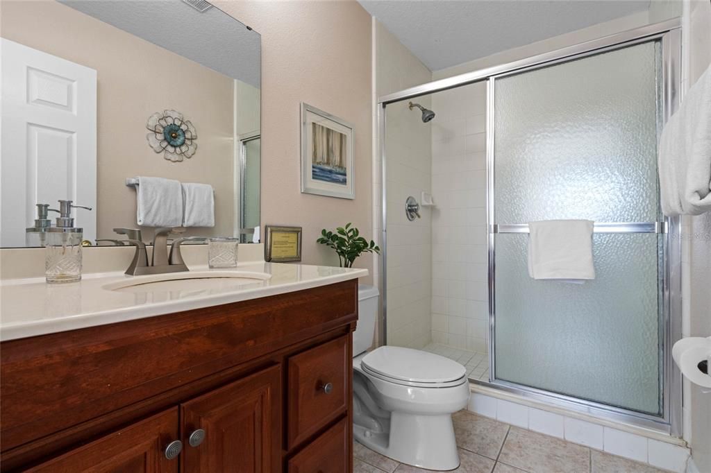 En-suite bathroom in bedroom #4 upstairs