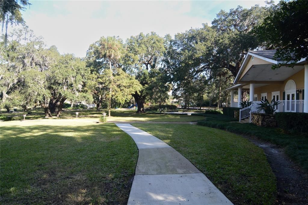 For Sale: $599,900 (3 beds, 2 baths, 2271 Square Feet)