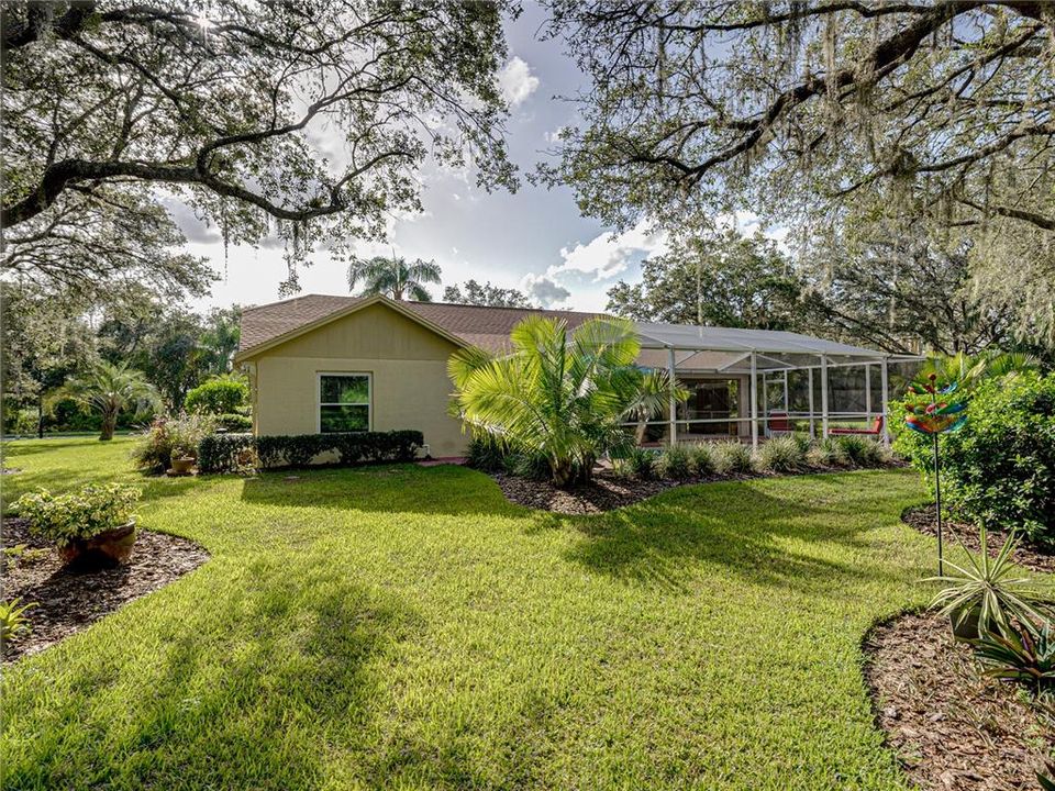 For Sale: $374,900 (3 beds, 2 baths, 1794 Square Feet)