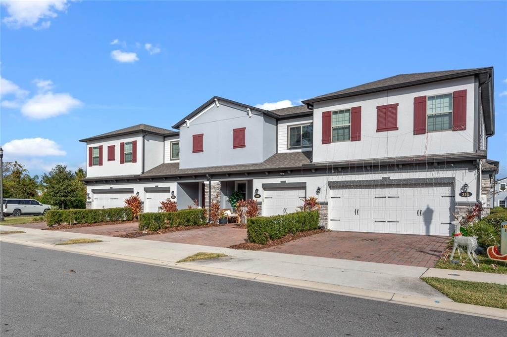 For Sale: $398,000 (3 beds, 2 baths, 1839 Square Feet)