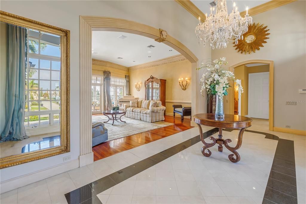 For Sale: $4,675,000 (5 beds, 4 baths, 5200 Square Feet)