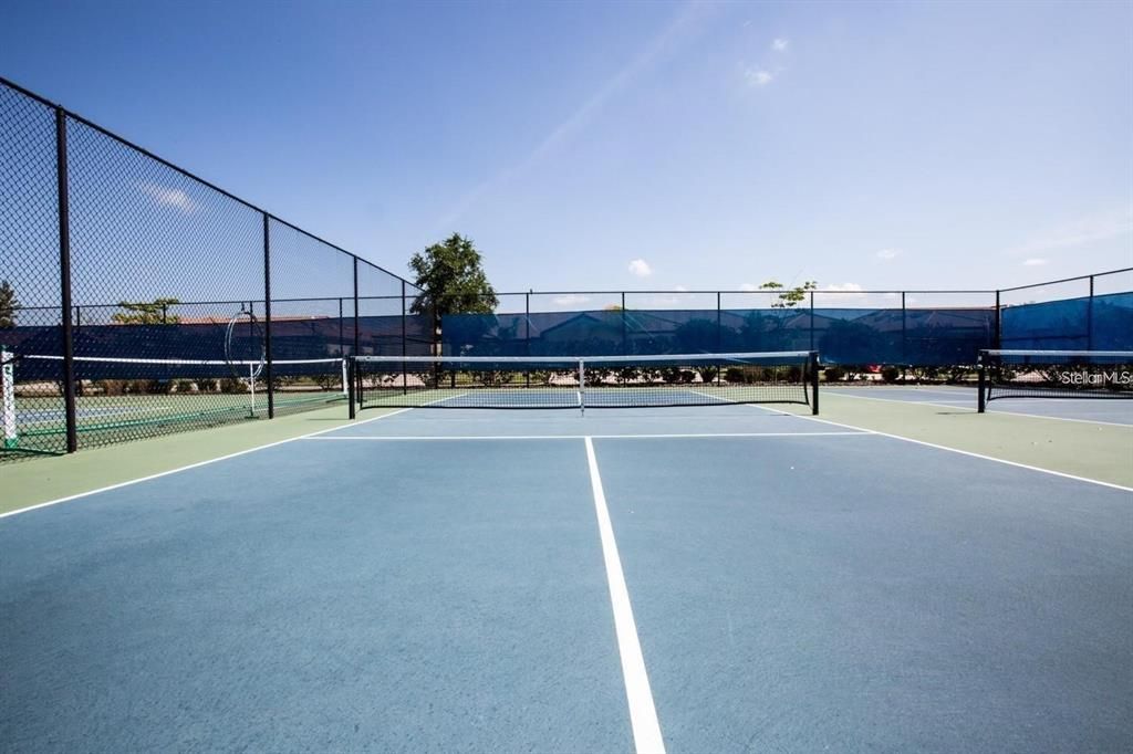 Tennis/PickleBall Courts