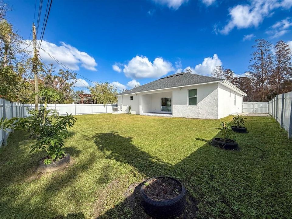 For Sale: $595,000 (4 beds, 2 baths, 1850 Square Feet)