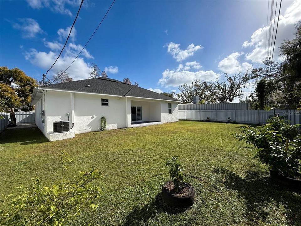 For Sale: $595,000 (4 beds, 2 baths, 1850 Square Feet)