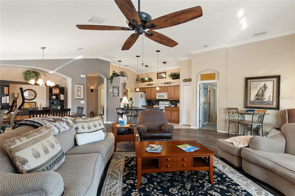 LIVING ROOM WITH VIEW INTO KITCHEN