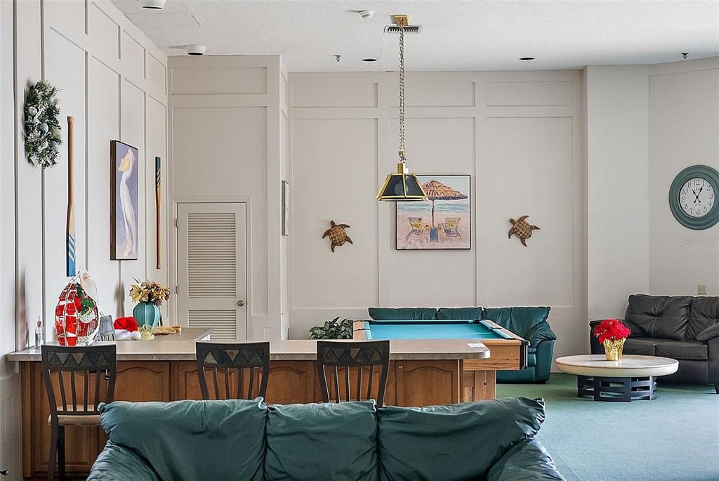 community room / billiards