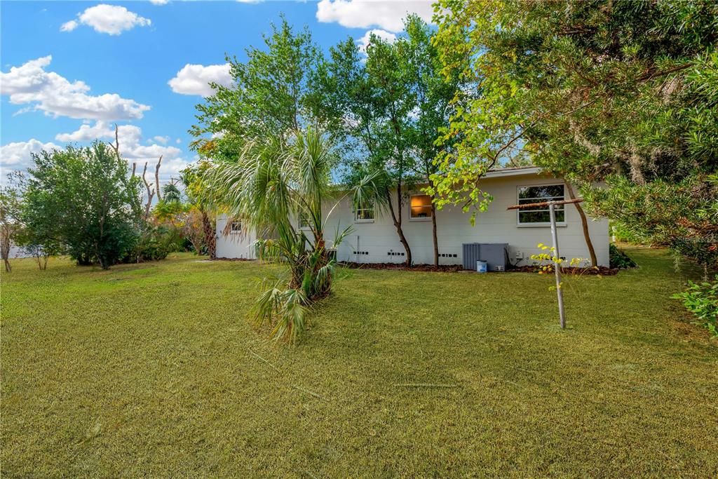 For Sale: $339,900 (3 beds, 1 baths, 1288 Square Feet)