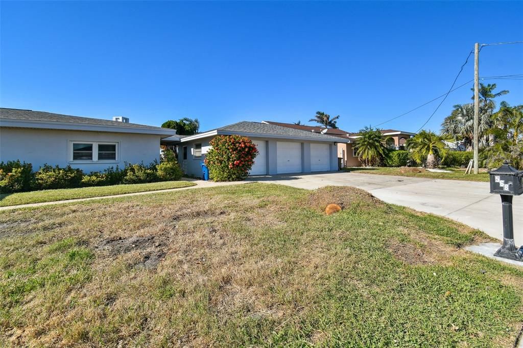 For Sale: $2,250,000 (4 beds, 3 baths, 3146 Square Feet)