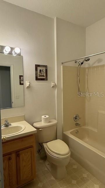 For Rent: $2,295 (3 beds, 2 baths, 1356 Square Feet)