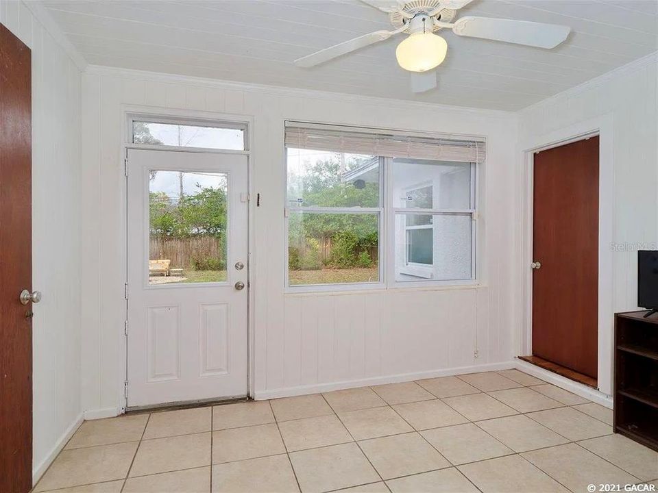 second dining area off kitchen