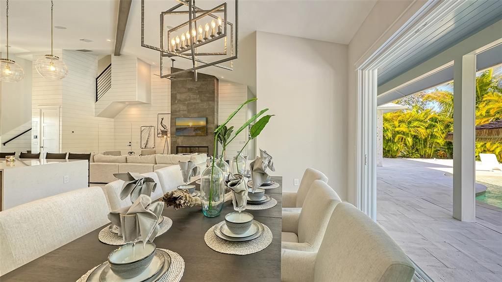 Active With Contract: $1,675,000 (4 beds, 4 baths, 2613 Square Feet)