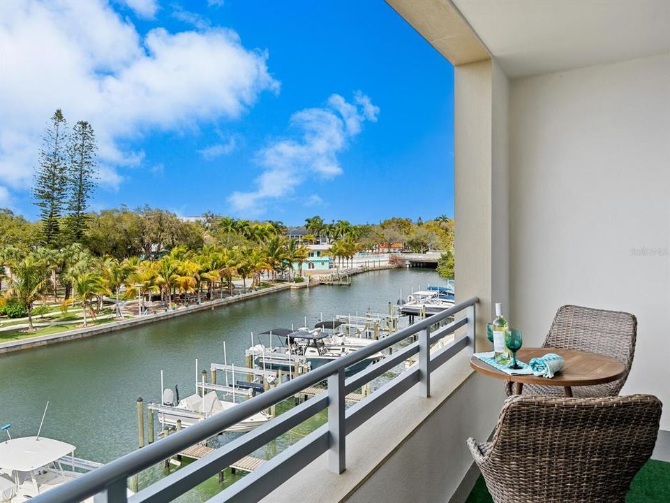 You can view the boat docks/marina right from your lanai.