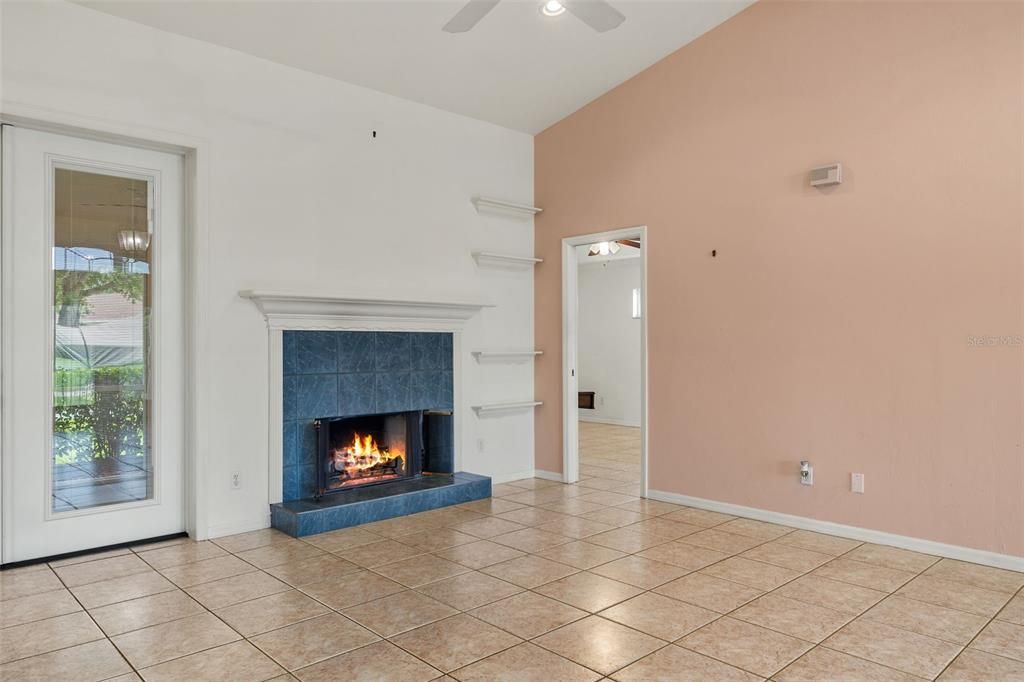 For Sale: $445,000 (3 beds, 2 baths, 1772 Square Feet)