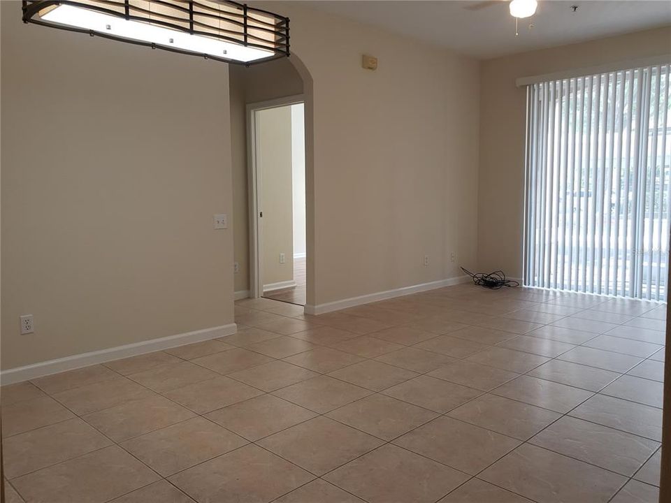 For Rent: $1,795 (3 beds, 2 baths, 1206 Square Feet)