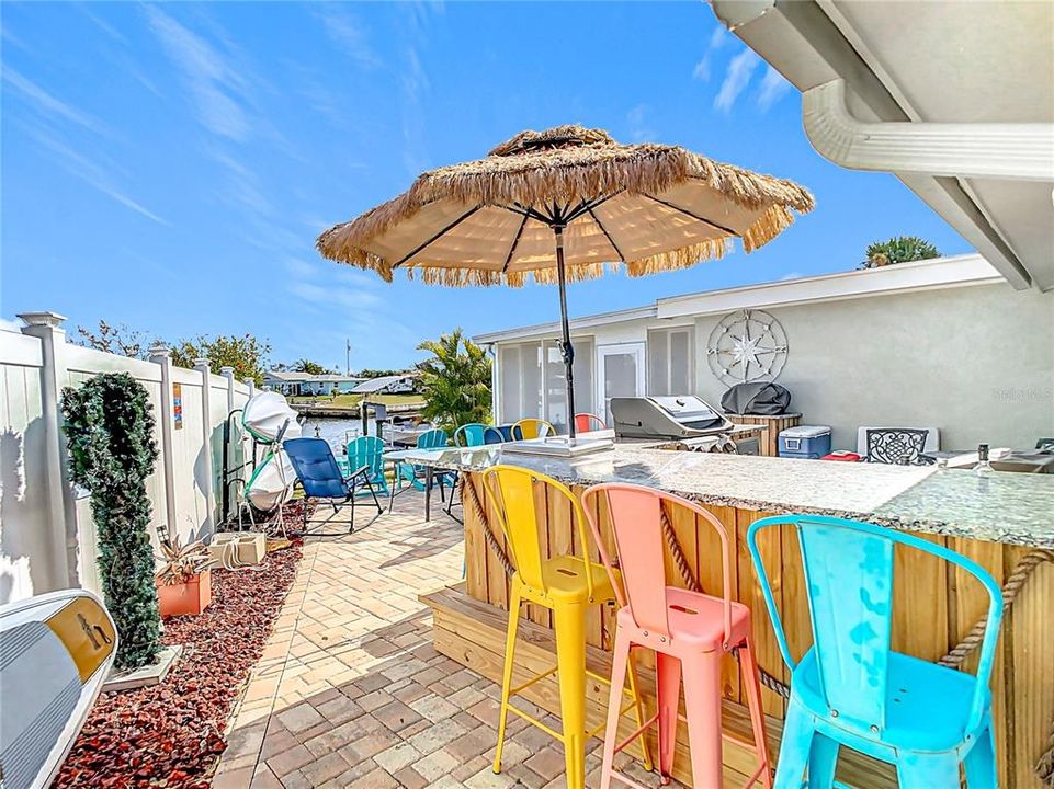 For Sale: $495,000 (2 beds, 2 baths, 1402 Square Feet)