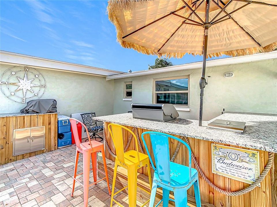 For Sale: $495,000 (2 beds, 2 baths, 1402 Square Feet)