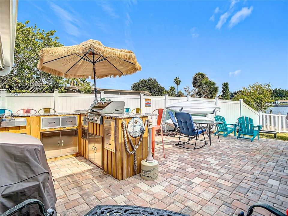 For Sale: $495,000 (2 beds, 2 baths, 1402 Square Feet)