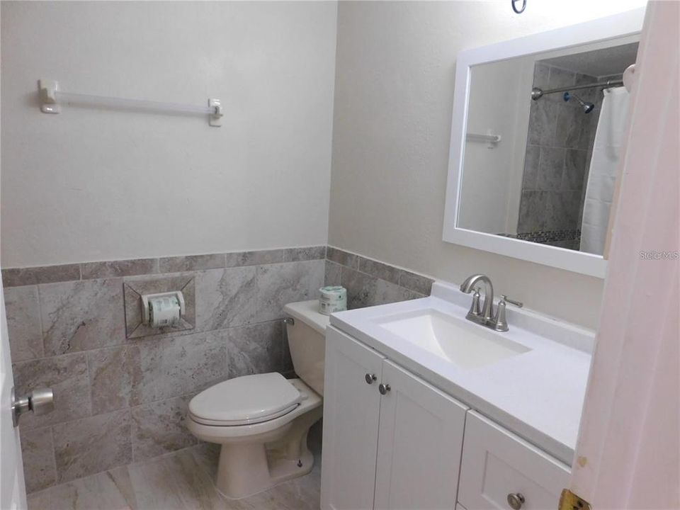 For Rent: $1,250 (1 beds, 1 baths, 550 Square Feet)