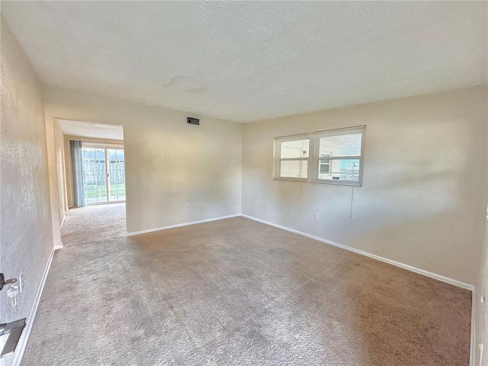 Entrance - formal living room