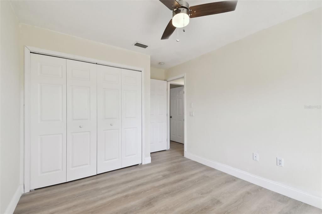 For Sale: $269,900 (3 beds, 2 baths, 1261 Square Feet)