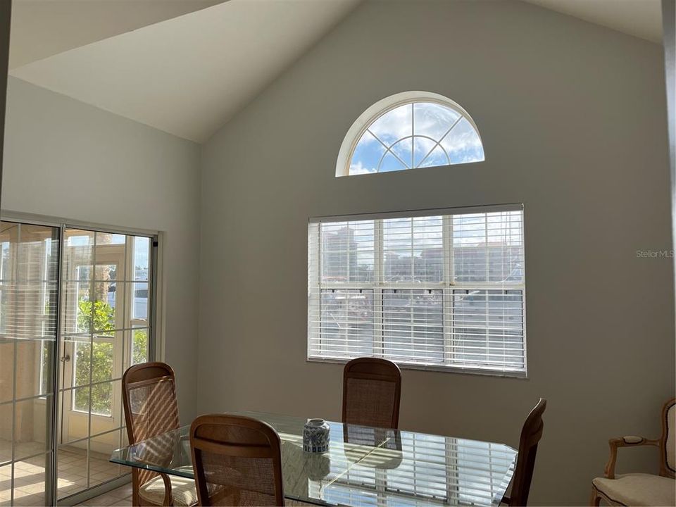 For Rent: $3,000 (3 beds, 2 baths, 1875 Square Feet)