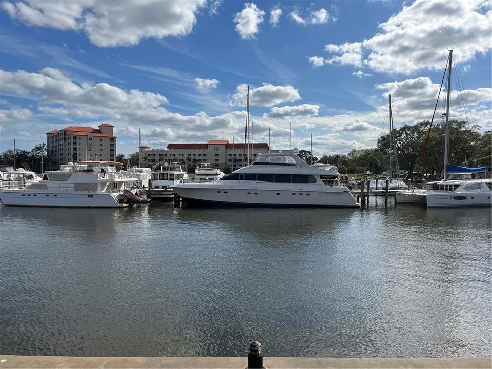 For Rent: $3,000 (3 beds, 2 baths, 1875 Square Feet)