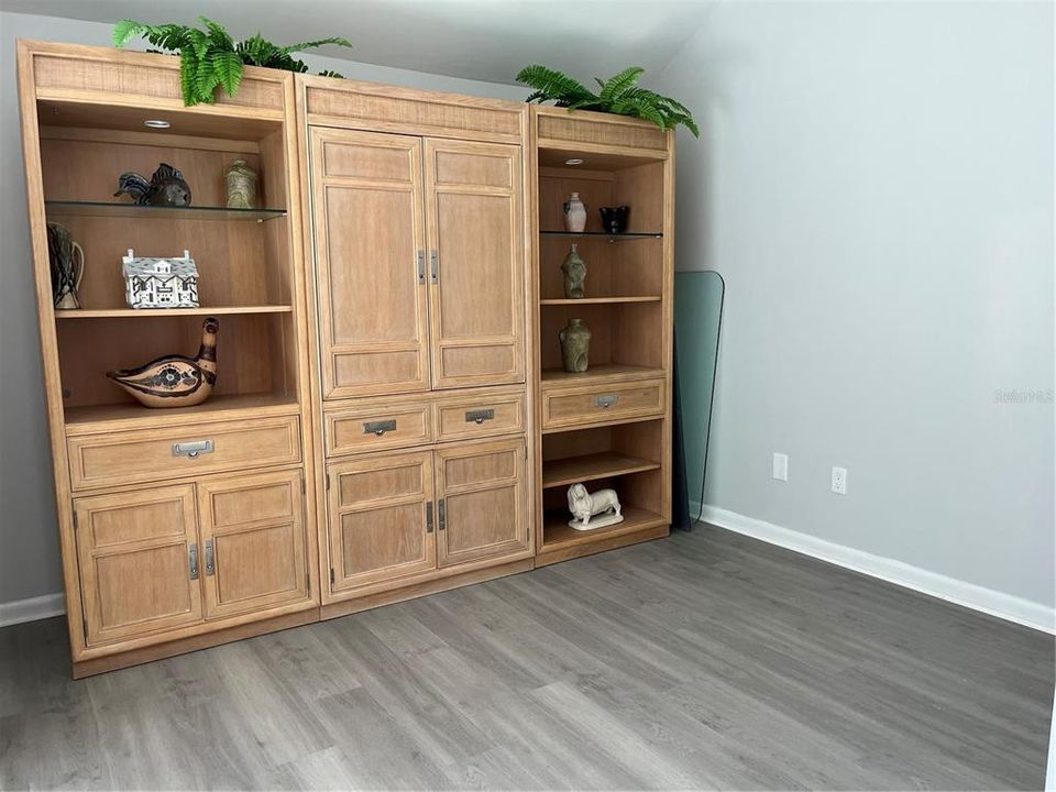 For Rent: $3,000 (3 beds, 2 baths, 1875 Square Feet)