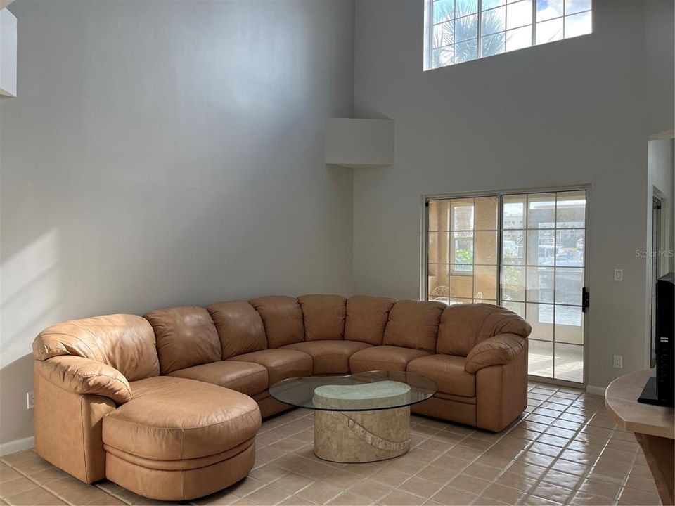 For Rent: $3,000 (3 beds, 2 baths, 1875 Square Feet)