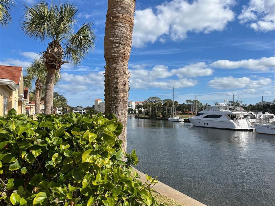 For Rent: $3,000 (3 beds, 2 baths, 1875 Square Feet)