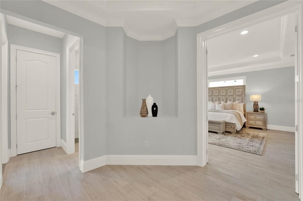 Hallway between guest bath and primary suite