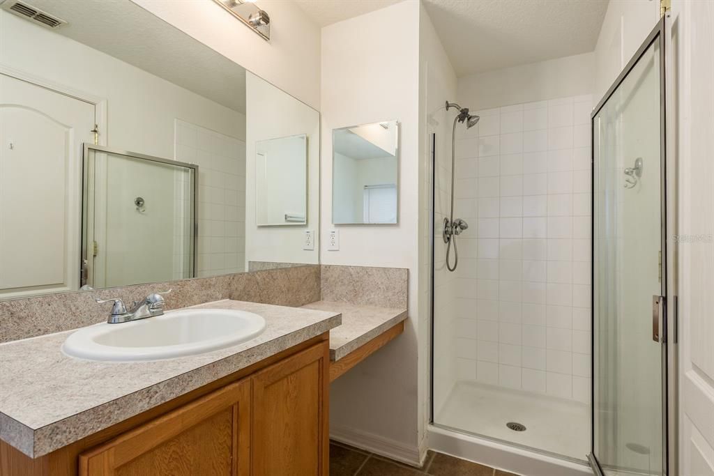 Main Bathroom with Shower