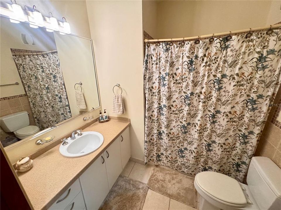 For Rent: $3,200 (2 beds, 2 baths, 1612 Square Feet)