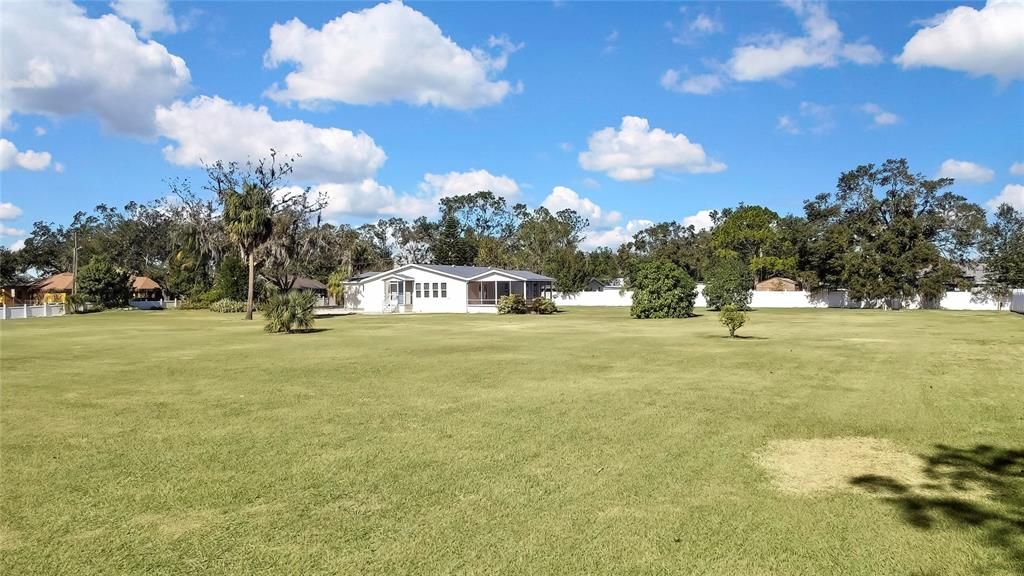 For Sale: $649,900 (3 beds, 2 baths, 1920 Square Feet)