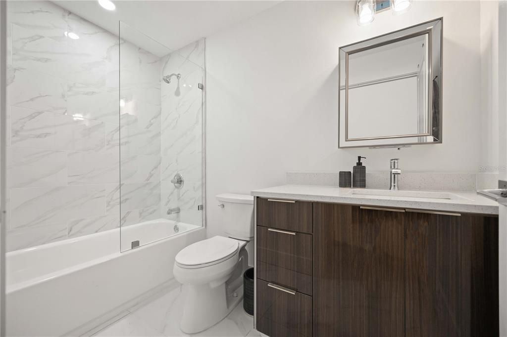 Guest Bathroom with tub